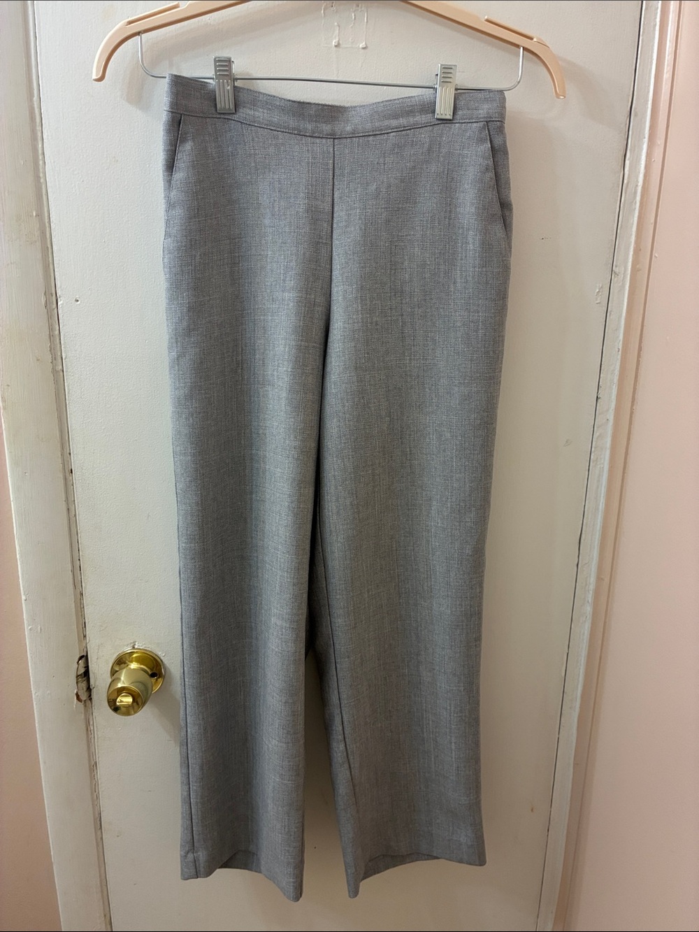 Classic Women's Alfred Dunner Dress Pants in Light Gray